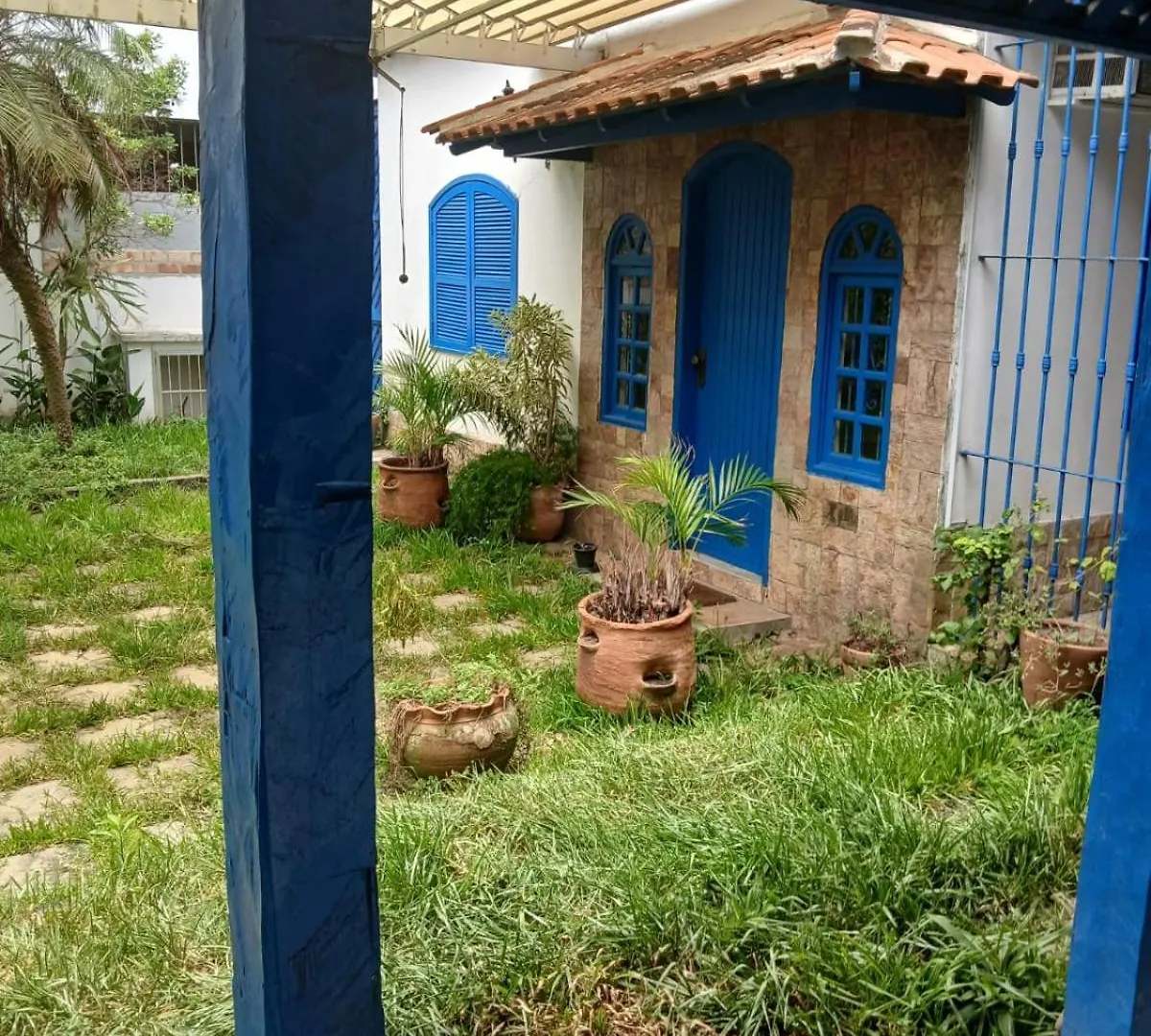 Farol Da Praia Hostel contacts